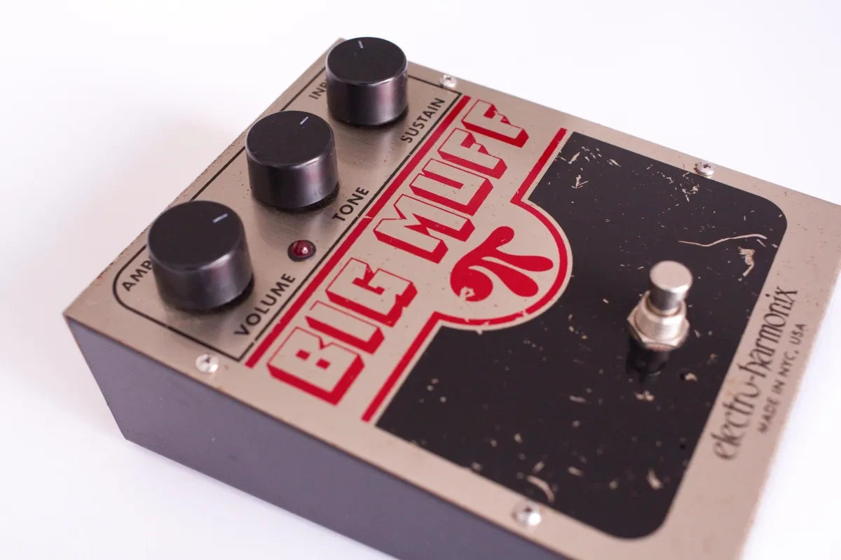 Electro-Harmonix Big Muff Pi pedal